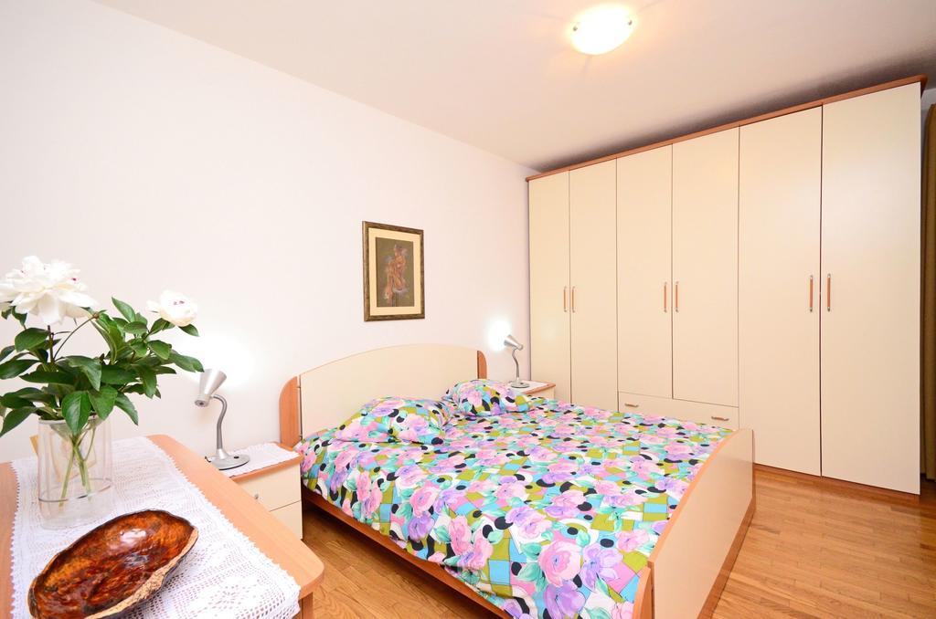 Apartments Gloria ヴルサル エクステリア 写真